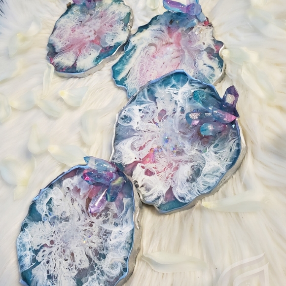 Handmade Rose Quartz Crystal set of coasters - Picture 5 of 6